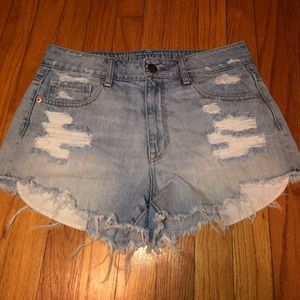 AE cut off shorts